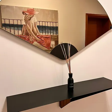 Chaplin Apartament *