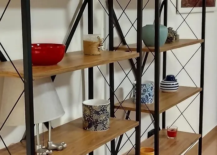 Chaplin 公寓 地拉那