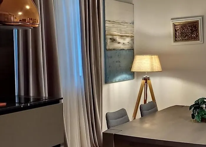 公寓 Chaplin 地拉那